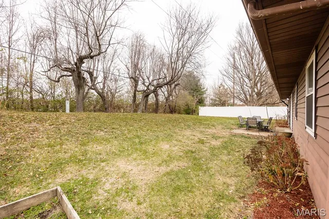 $243,000 | 121 Blanc-Lee Drive, Belleville, IL 62226