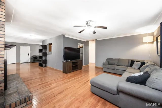 $243,000 | 121 Blanc-Lee Drive, Belleville, IL 62226