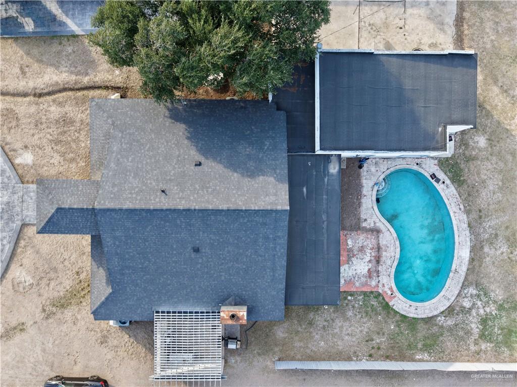 940 West Mile 3 Road Mission, TX 78573 - Photo 10 of 25 an aerial view of a house