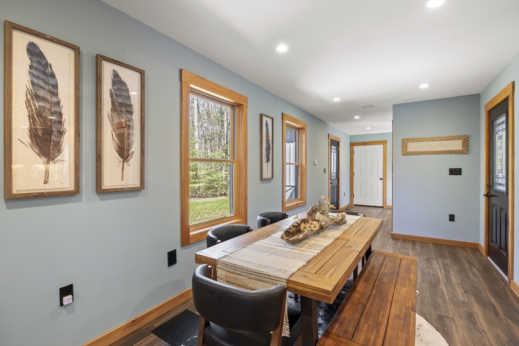 8 Barrett Road North Brookfield, MA 01535 - Photo 21 of 40