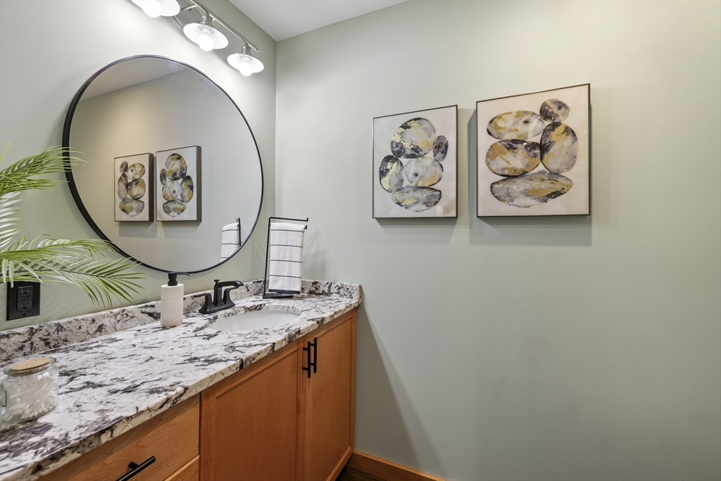 8 Barrett Road North Brookfield, MA 01535 - Photo 26 of 40