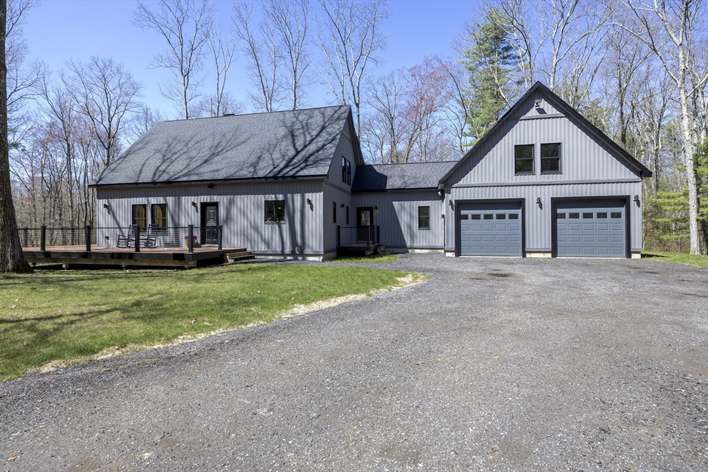8 Barrett Road North Brookfield, MA 01535 - Photo 34 of 40