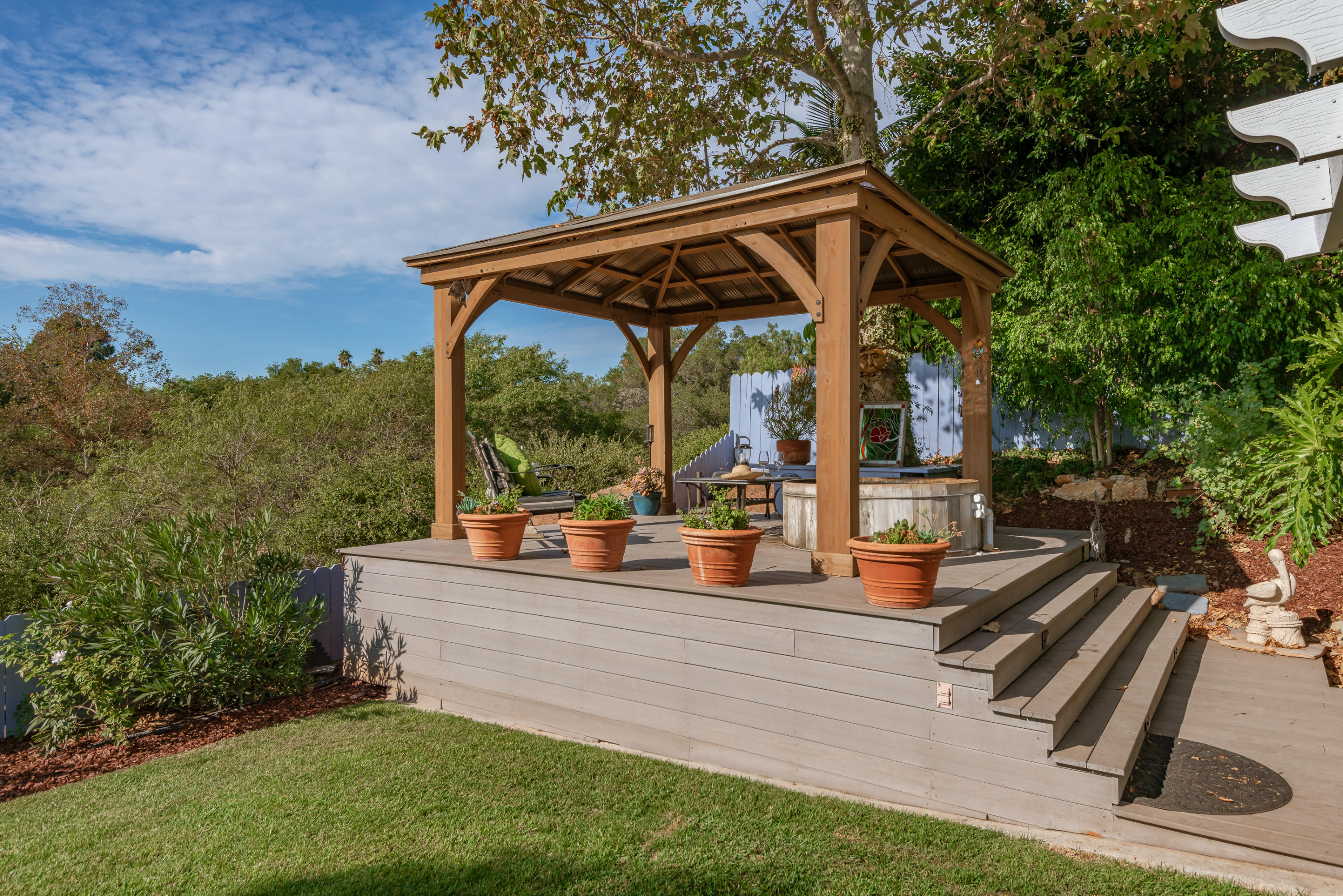 3998 Primavera Road Santa Barbara, CA 93110 - Photo 27 of 41 Deck & Spa