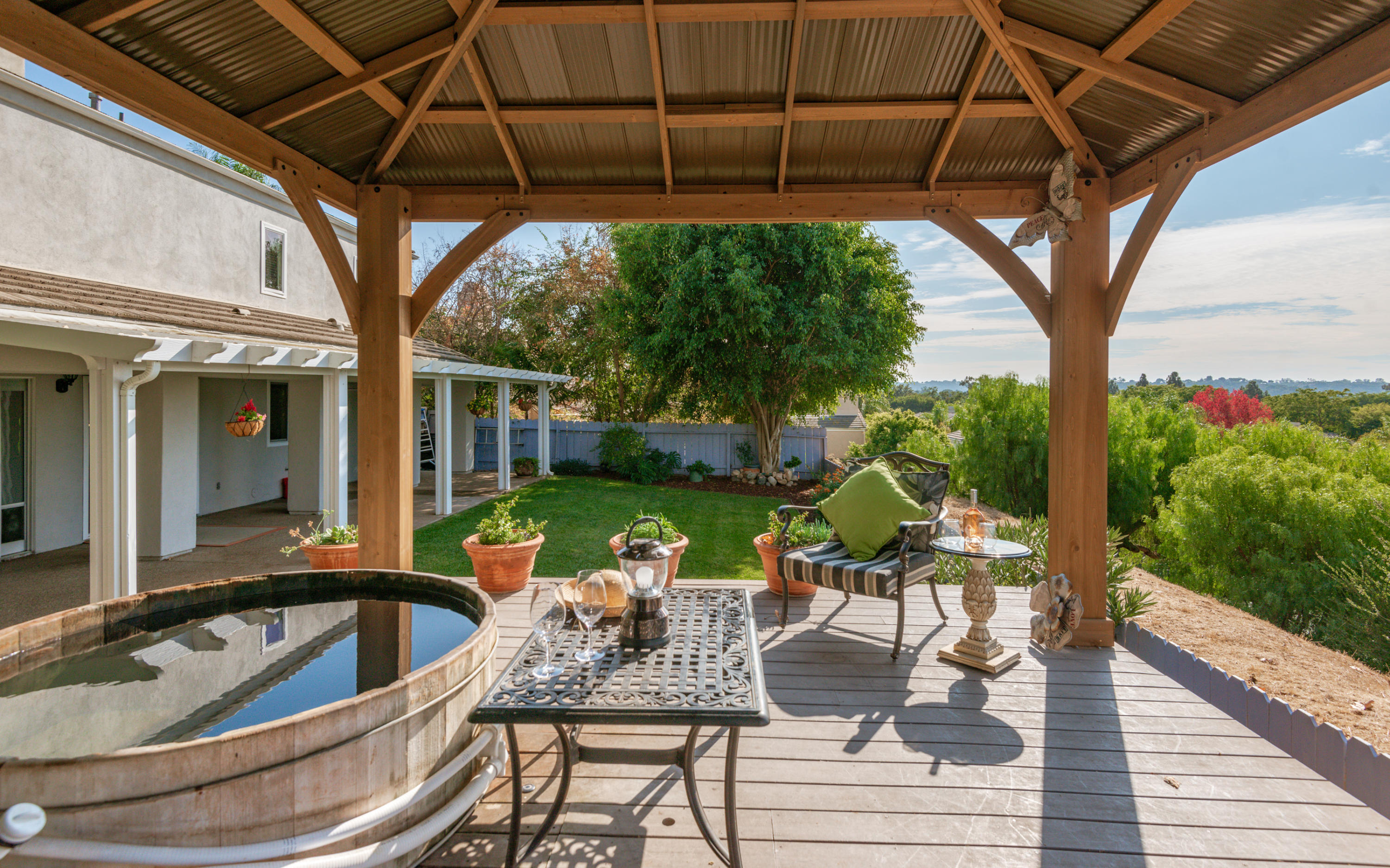 3998 Primavera Road Santa Barbara, CA 93110 - Photo 29 of 41 Deck & Spa