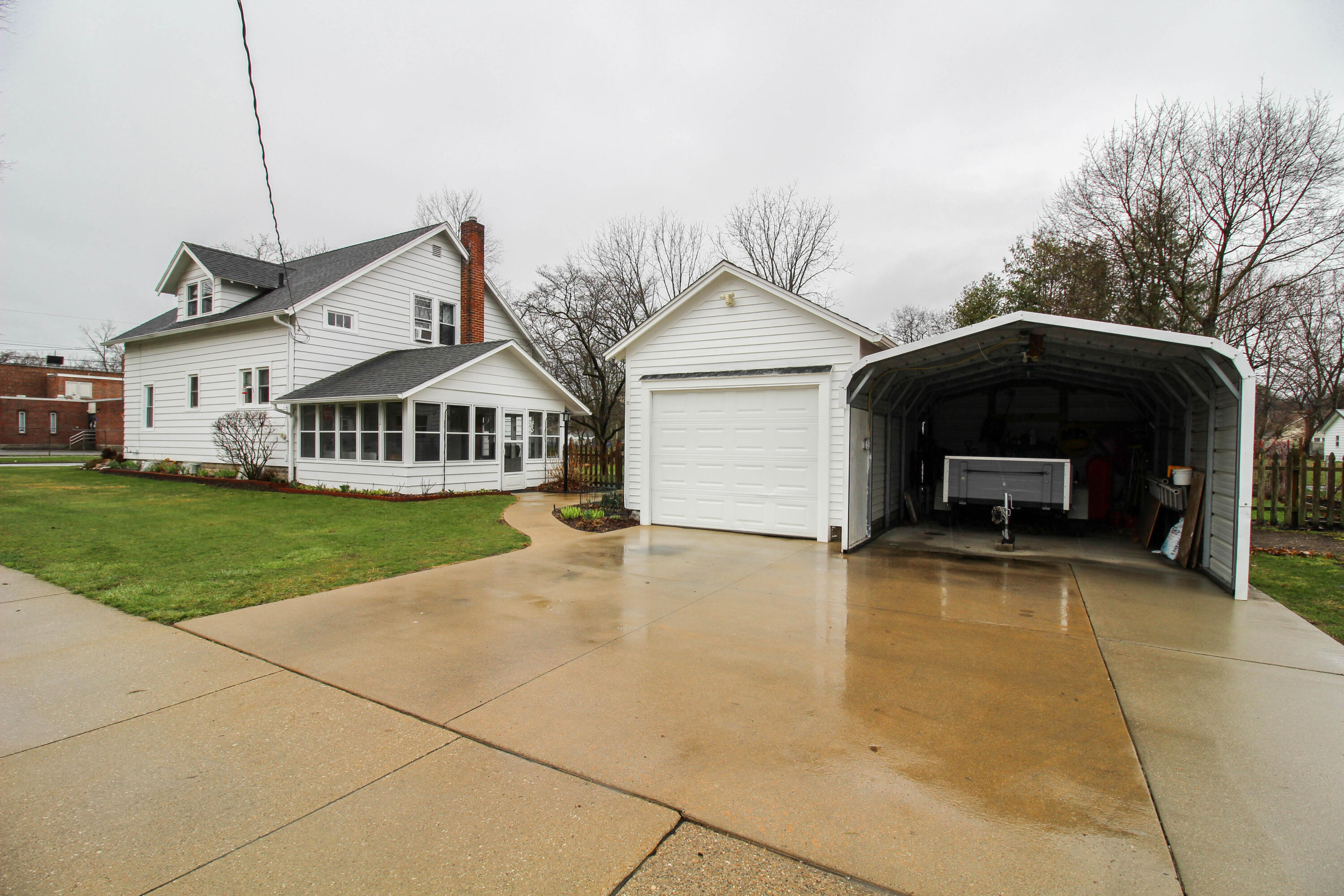 330 5th Avenue Three Rivers, MI 49093 - Photo 2 of 41 Fifth (1 of 29)