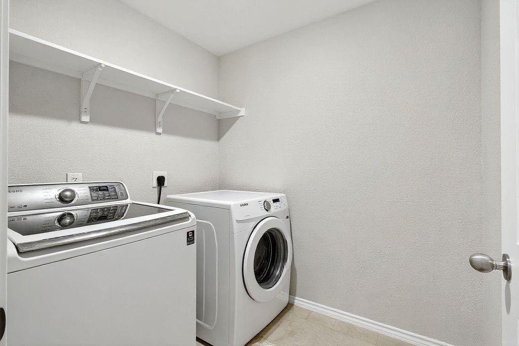 22038 Pheasant Bend Lane Porter, TX 77365 - Photo 20 of 24 Utility Room