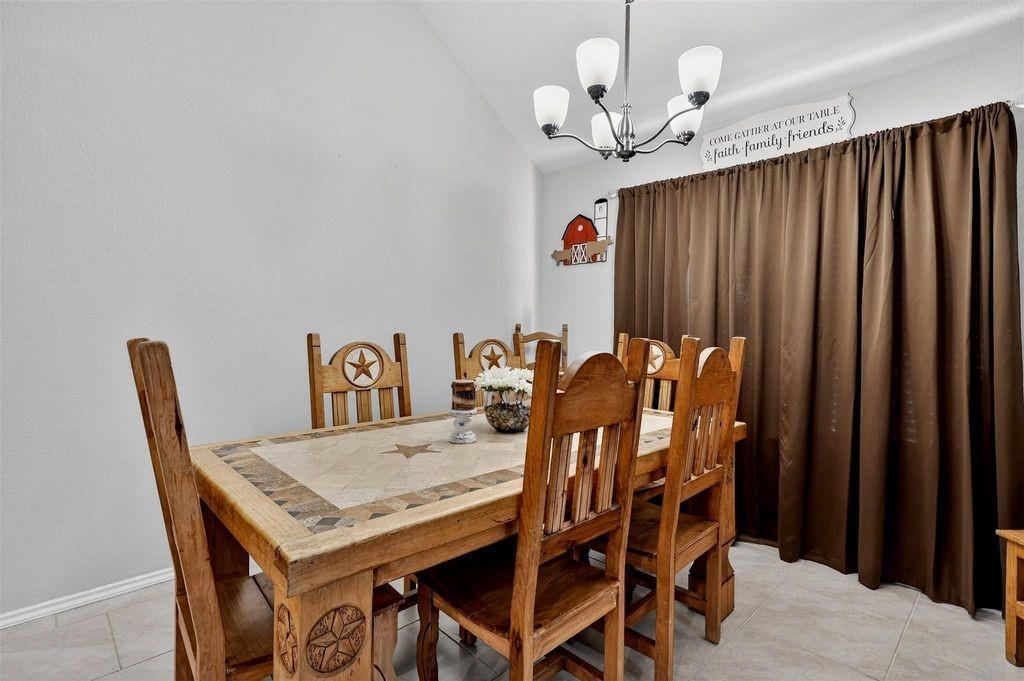 22038 Pheasant Bend Lane Porter, TX 77365 - Photo 9 of 24