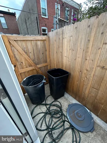 a view of walk in closet