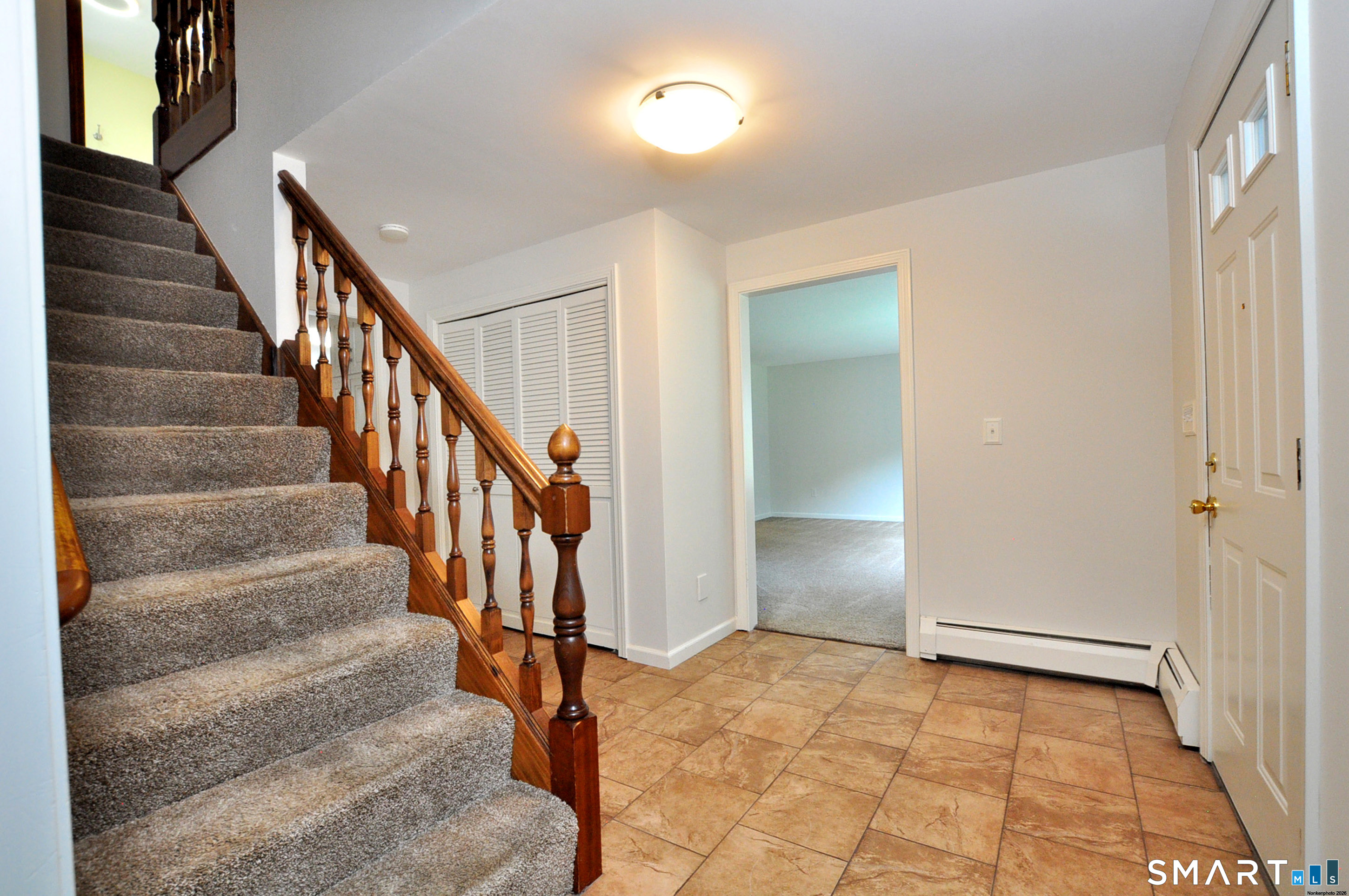 117 Hollow Brook Road Windsor, CT 06095 - Photo 30 of 40 Foyer with stairs to the upper level