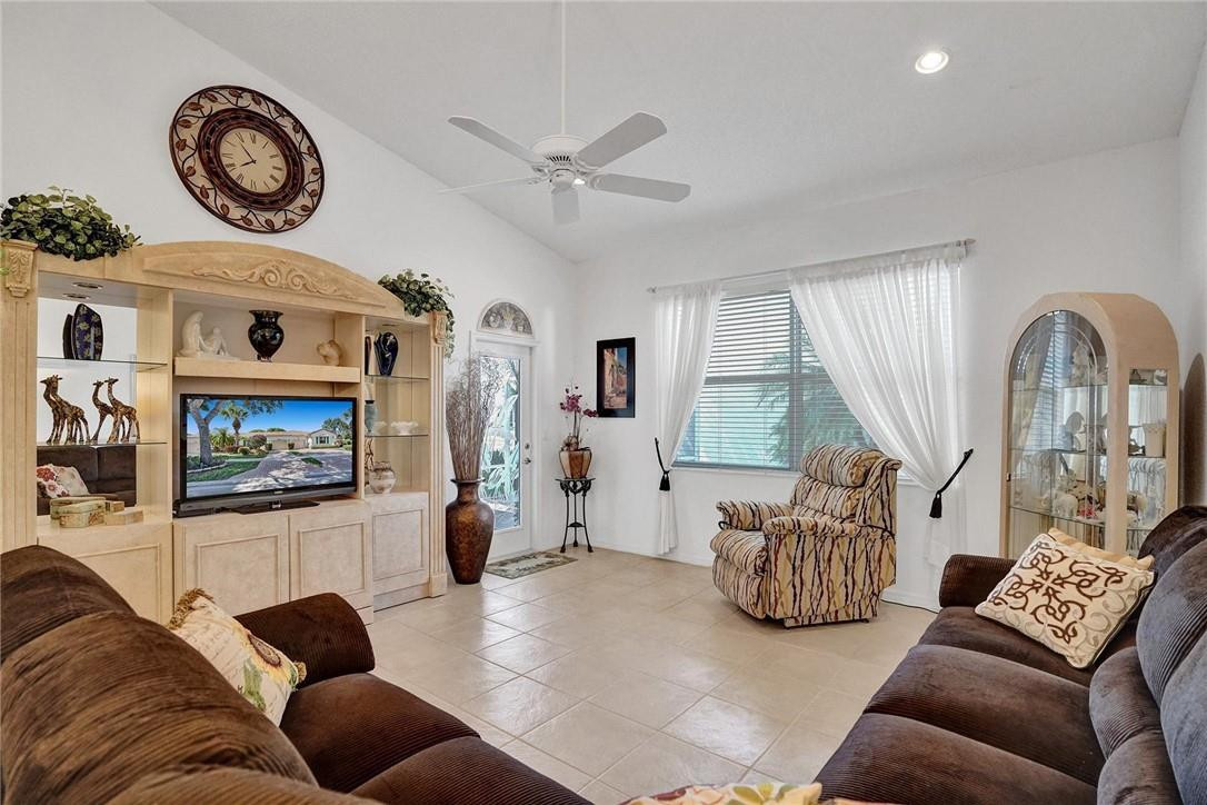 6155 Caladium Road Delray Beach, FL 33484 - Photo 9 of 47 Photo 9