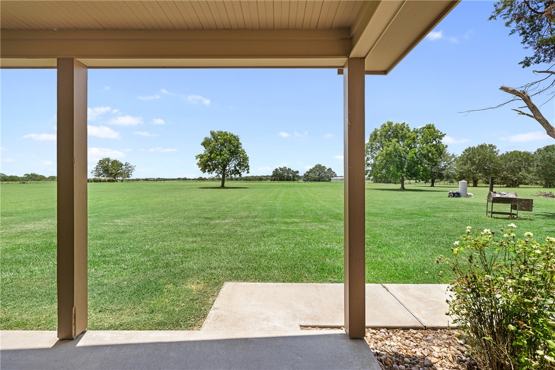 237 Morgan Road, Unit COUNTYROAD Bedias, TX 77831 - Photo 26 of 47