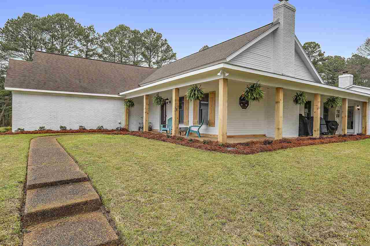 100 Country Meadow Road Clinton, MS 39056 - Photo 5 of 43 Photo 5