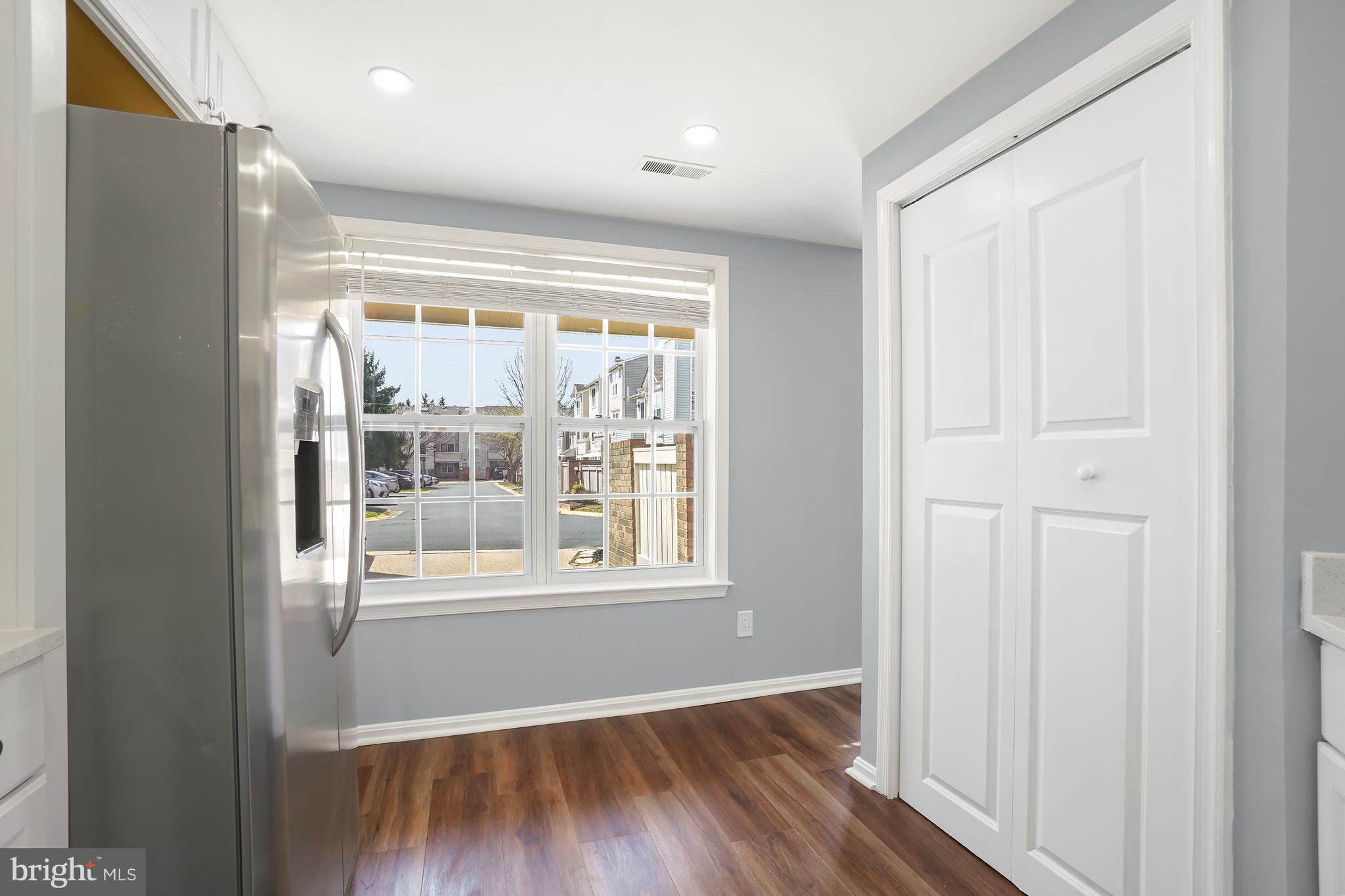 8804 Rustburg Circle Gaithersburg, MD 20886 - Photo 11 of 36