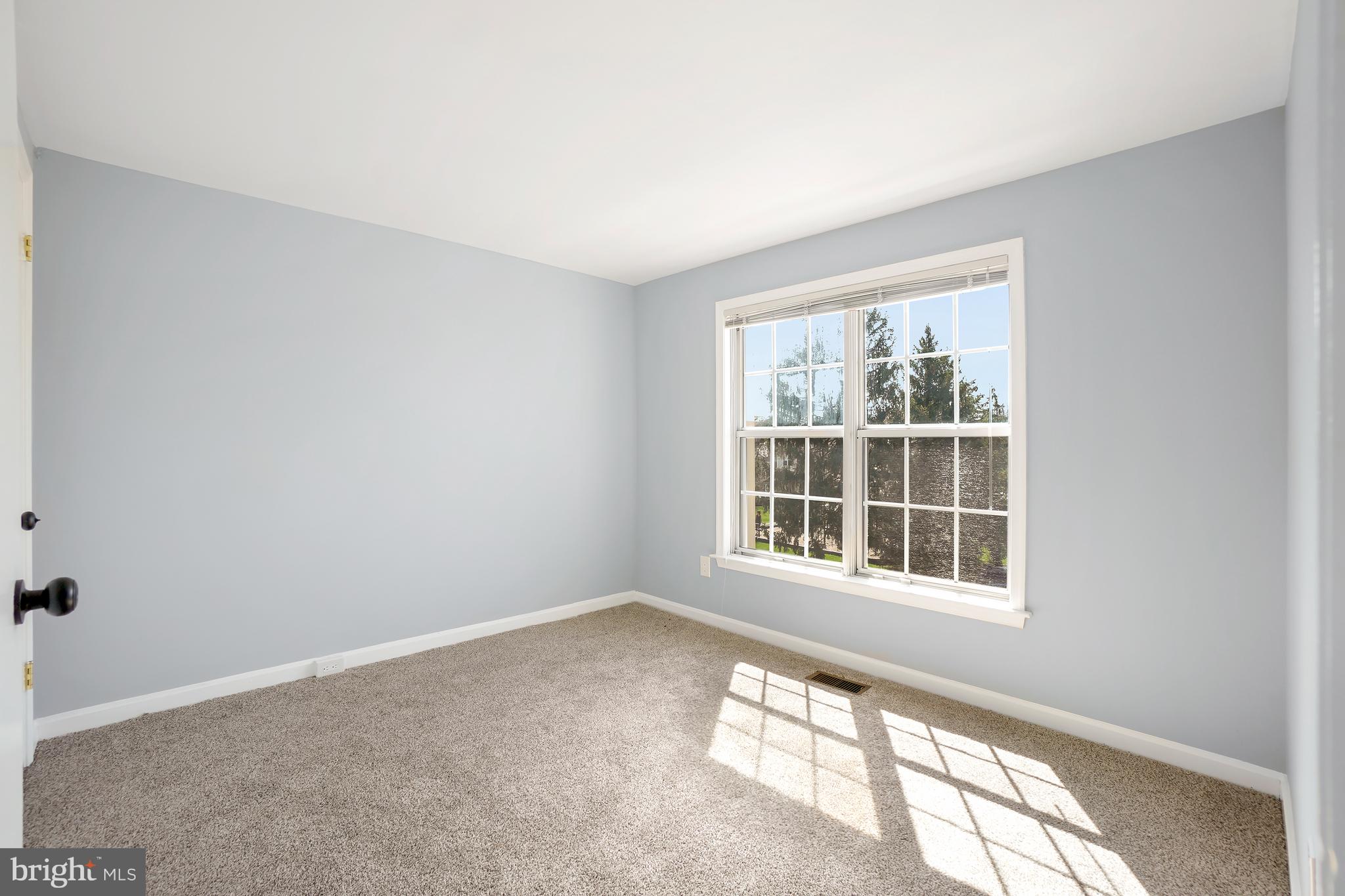 8804 Rustburg Circle Gaithersburg, MD 20886 - Photo 24 of 36