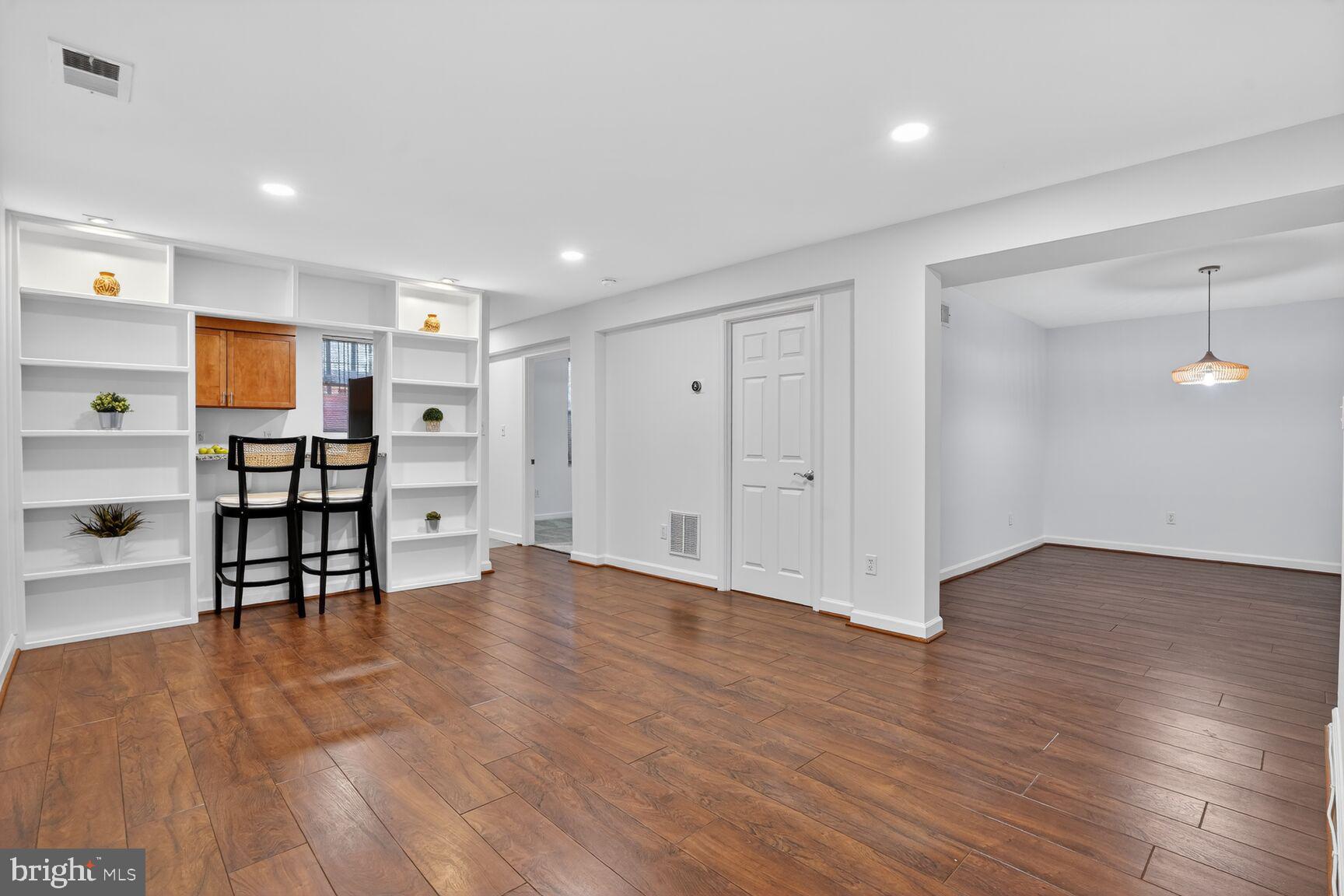 422 Butternut Street Northwest, Unit T3 Washington, DC 20012 - Photo 2 of 30