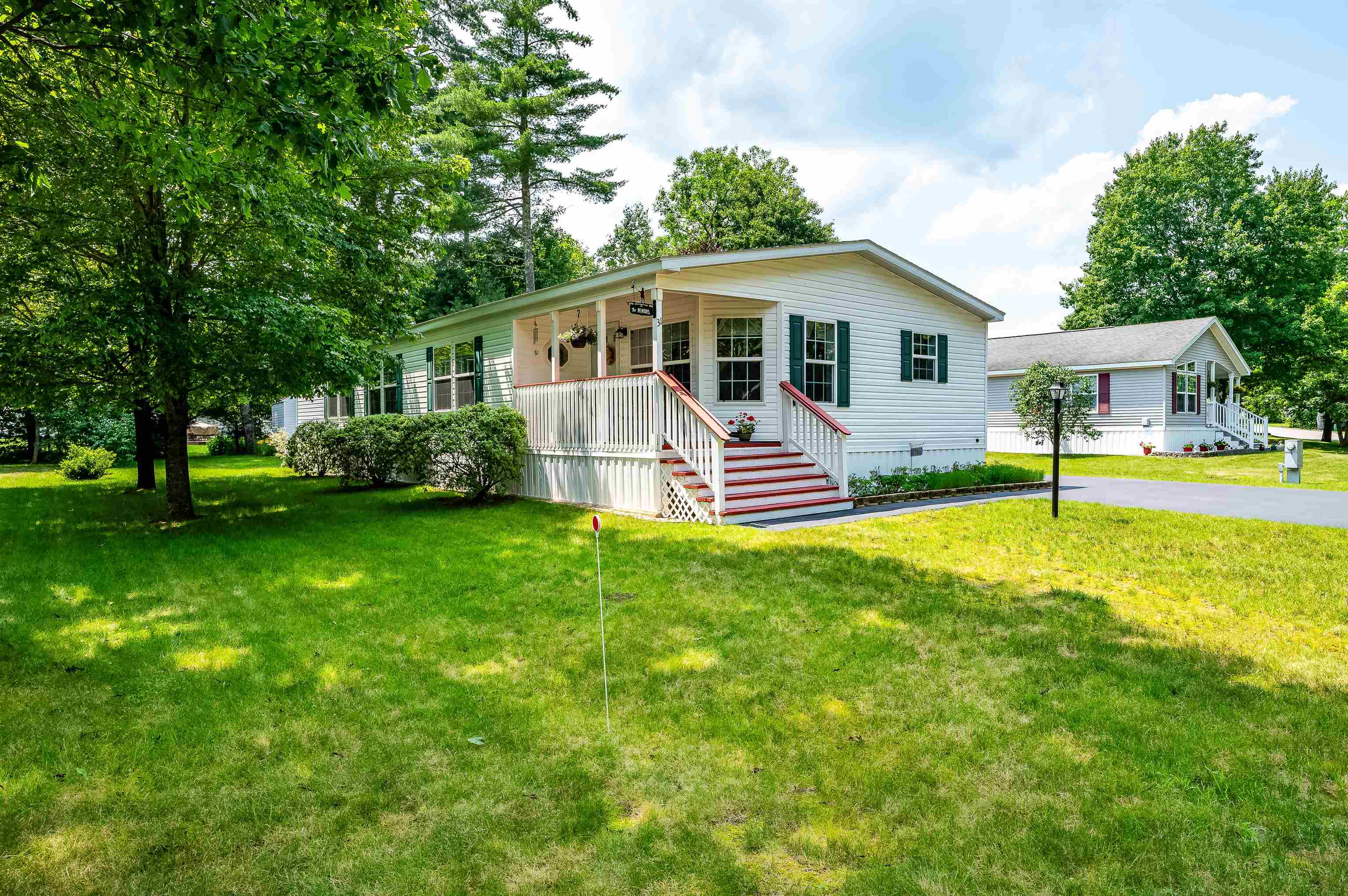31 Temple Drive Rochester, NH 03868 - Photo 1 of 40