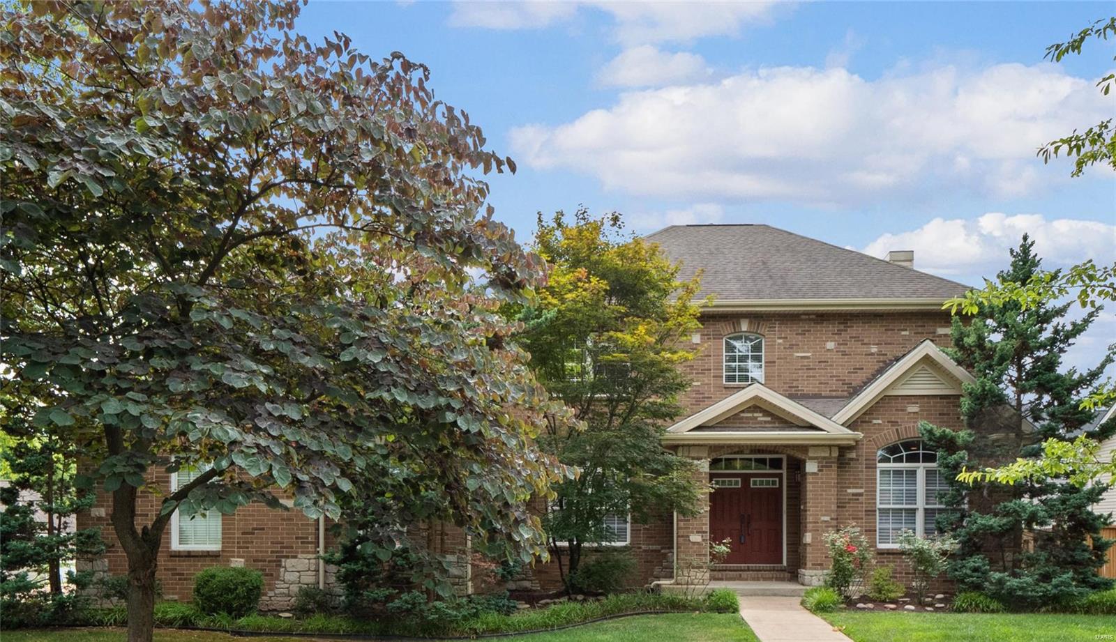 809 Braxton Court St. Louis, MO 63132 - Photo 1 of 1