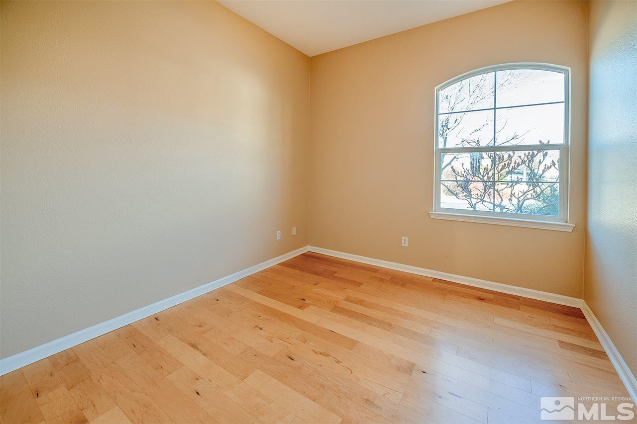 10645 Summer Glen Drive Reno, NV 89521 - Photo 15 of 25 an empty room with windows