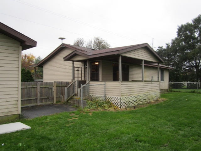 7440 County Farm Road Greenville, MI 48838 - Photo 4 of 18 2014-10-15 044