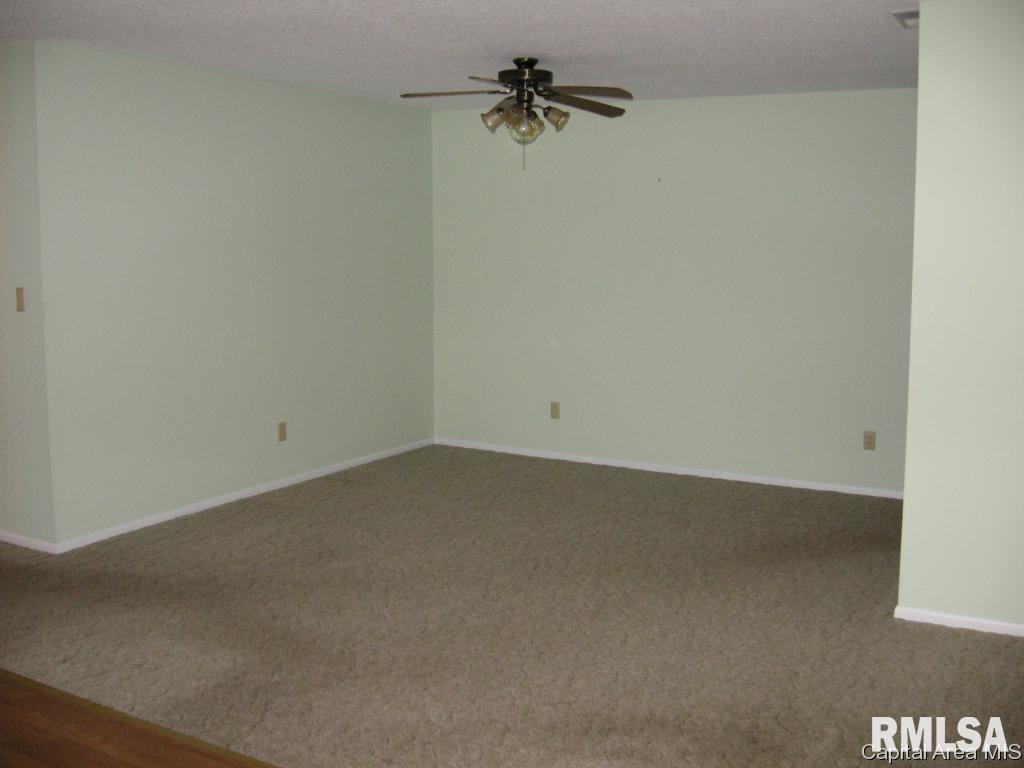 1900 Jeanette Lane, Unit 8 Springfield, IL 62702 - Photo 11 of 21