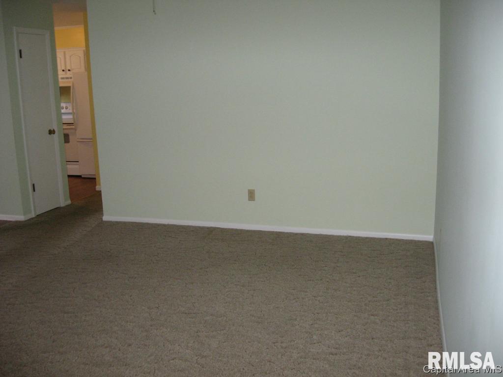1900 Jeanette Lane, Unit 8 Springfield, IL 62702 - Photo 10 of 21