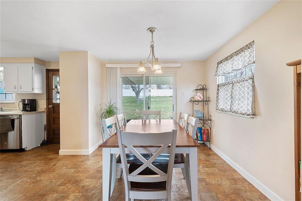 118 Hanover Kendall Road Clinton, PA 15026 - Photo 5 of 20 Gallery Image 5