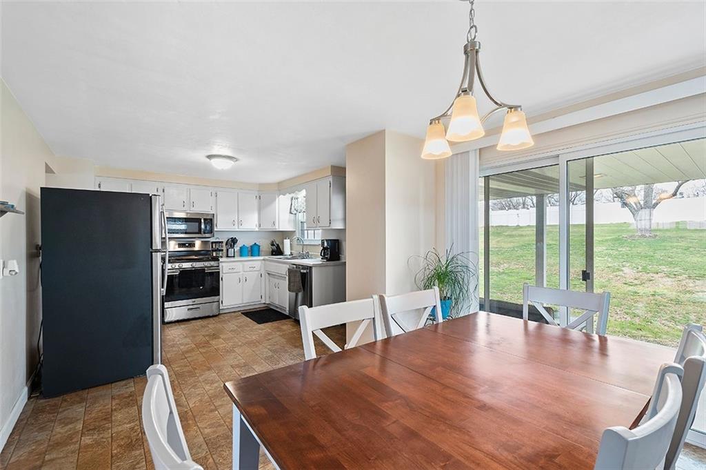 118 Hanover Kendall Road Clinton, PA 15026 - Photo 7 of 20 Gallery Image 7