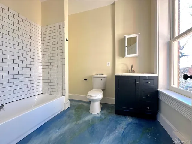 $1,650 | 31 Dubois Street, Unit 6, Newburgh, NY 12550