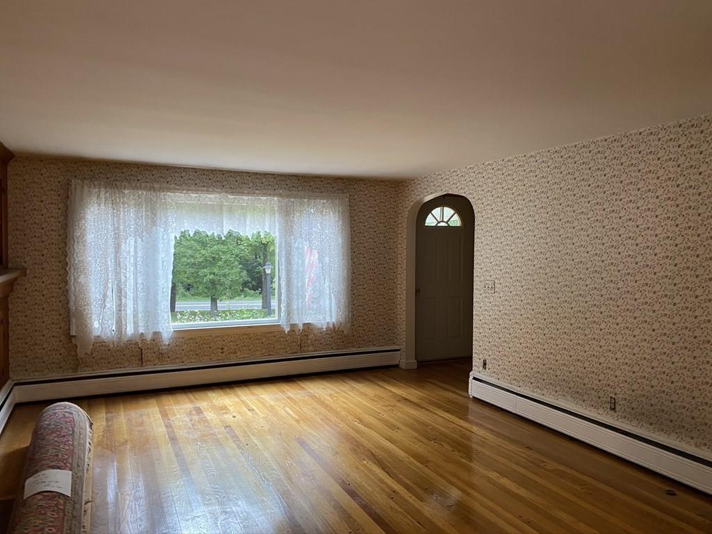 245 Charlton Road Spencer, MA 01562 - Photo 24 of 40 Gallery Image 24