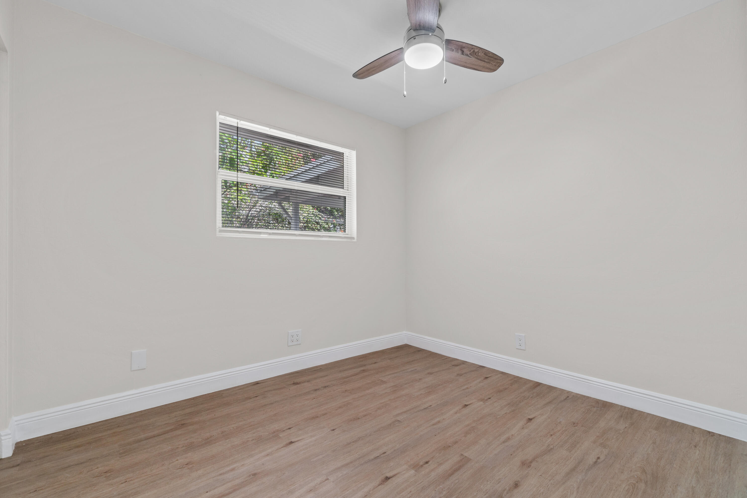 4882 Lincoln Road Delray Beach, FL 33445 - Photo 13 of 22 bedroom 1