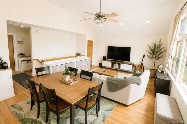 $3,200 | 649 West Park Avenue, Long Beach, NY 11561