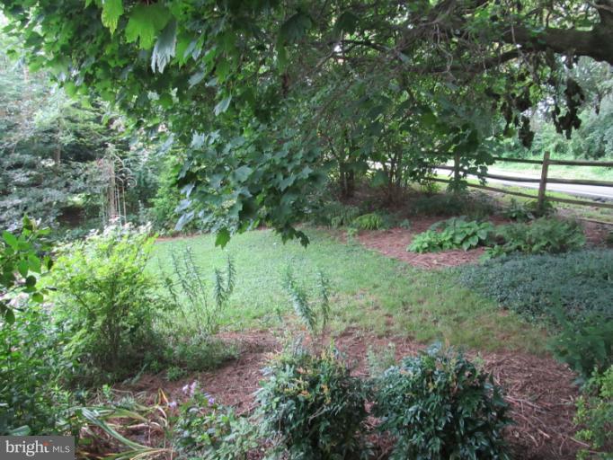 8621 Hollow Road Middletown, MD 21769 - Photo 1 of 29 Exterior (General)