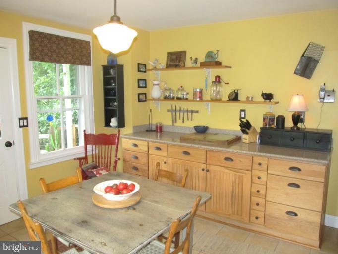 8621 Hollow Road Middletown, MD 21769 - Photo 16 of 29 Kitchen