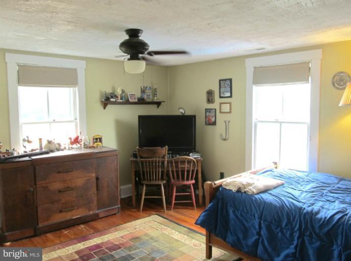8621 Hollow Road Middletown, MD 21769 - Photo 4 of 29 Bedroom