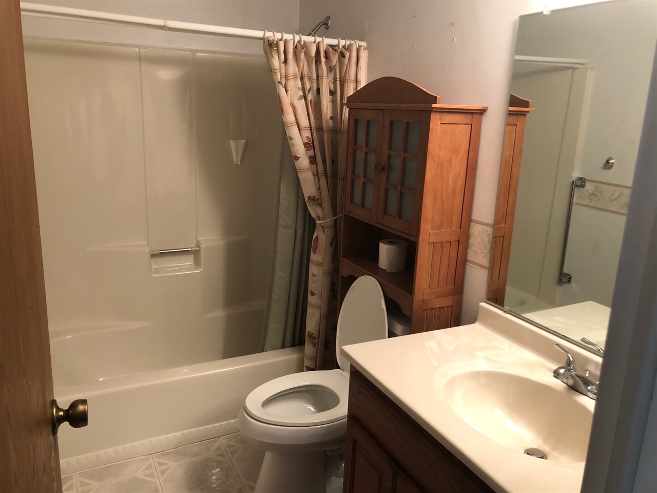 587 Pointe Tremble Road, Unit BUILDING #2 Algonac, MI 48001 - Photo 9 of 10