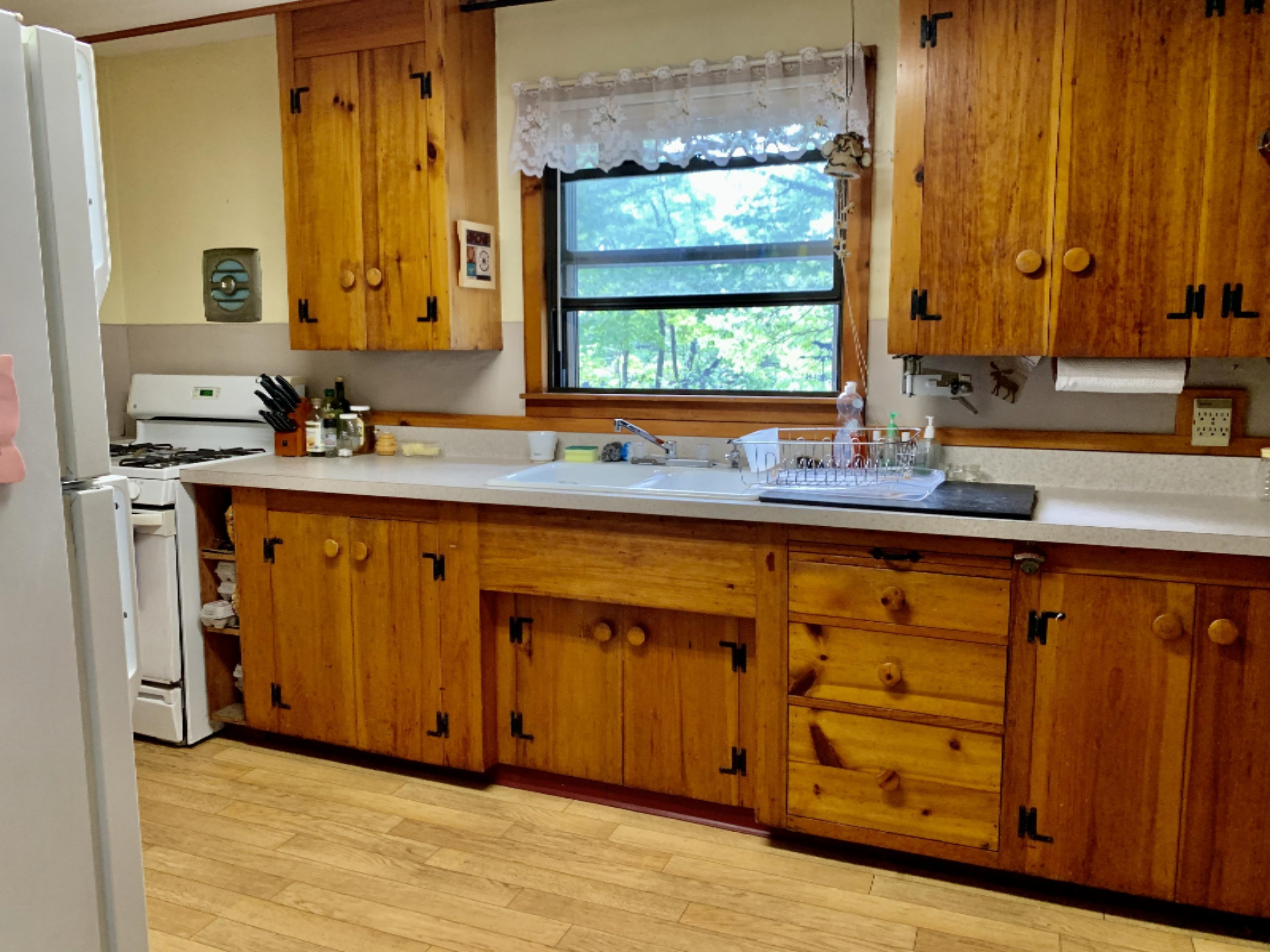 2558 Maple Road Manistee, MI 49660 - Photo 9 of 22 IMG_6426