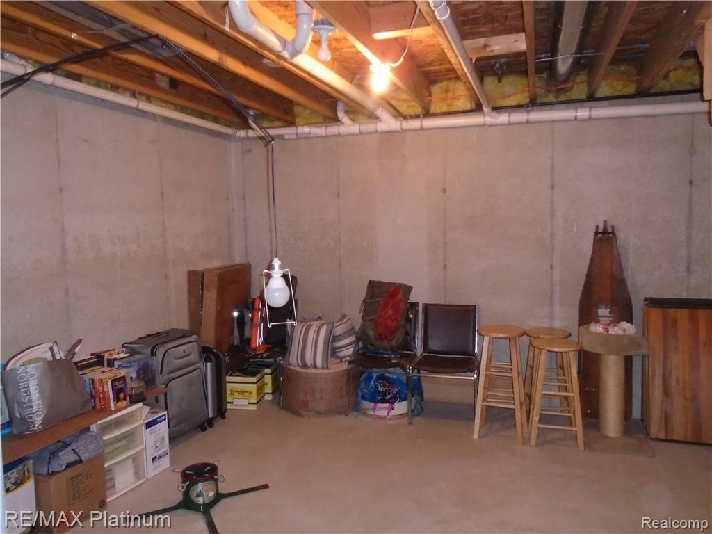 3813 Ponchartrain Pinckney, MI 48169 - Photo 14 of 21 basement 1.jpg