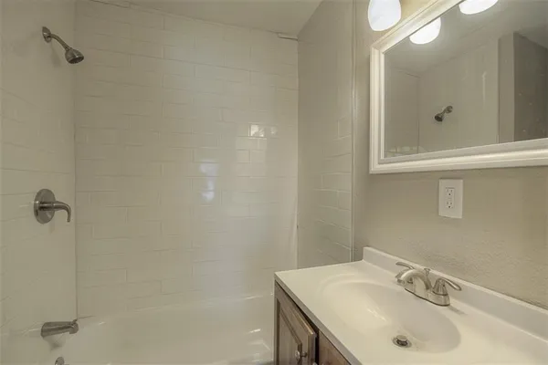 $149,500 | 1315 North McCoy Street, Independence, MO 64050