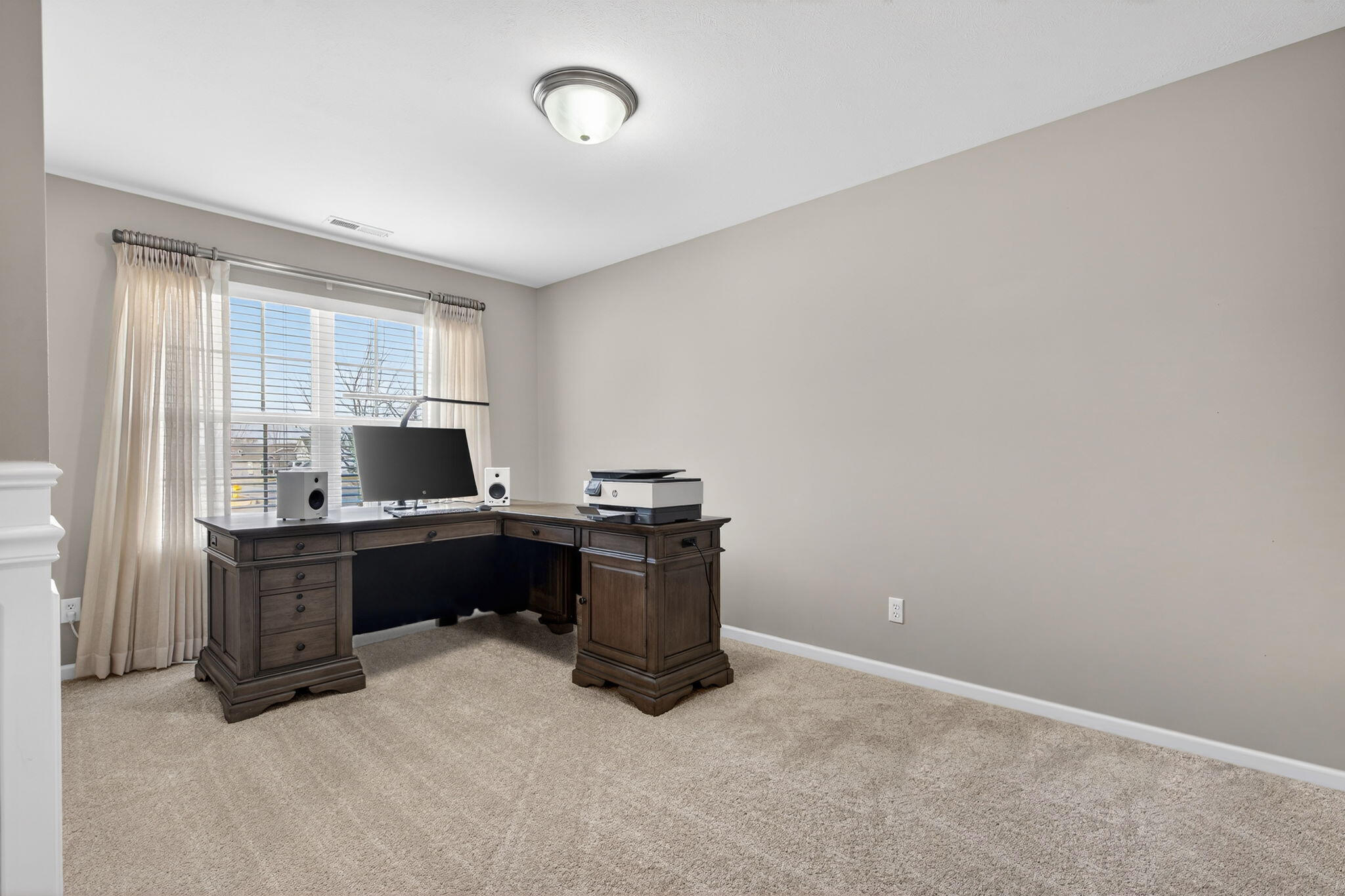 2310 Hudson Road Valparaiso, IN 46385 - Photo 19 of 22 2048x1365