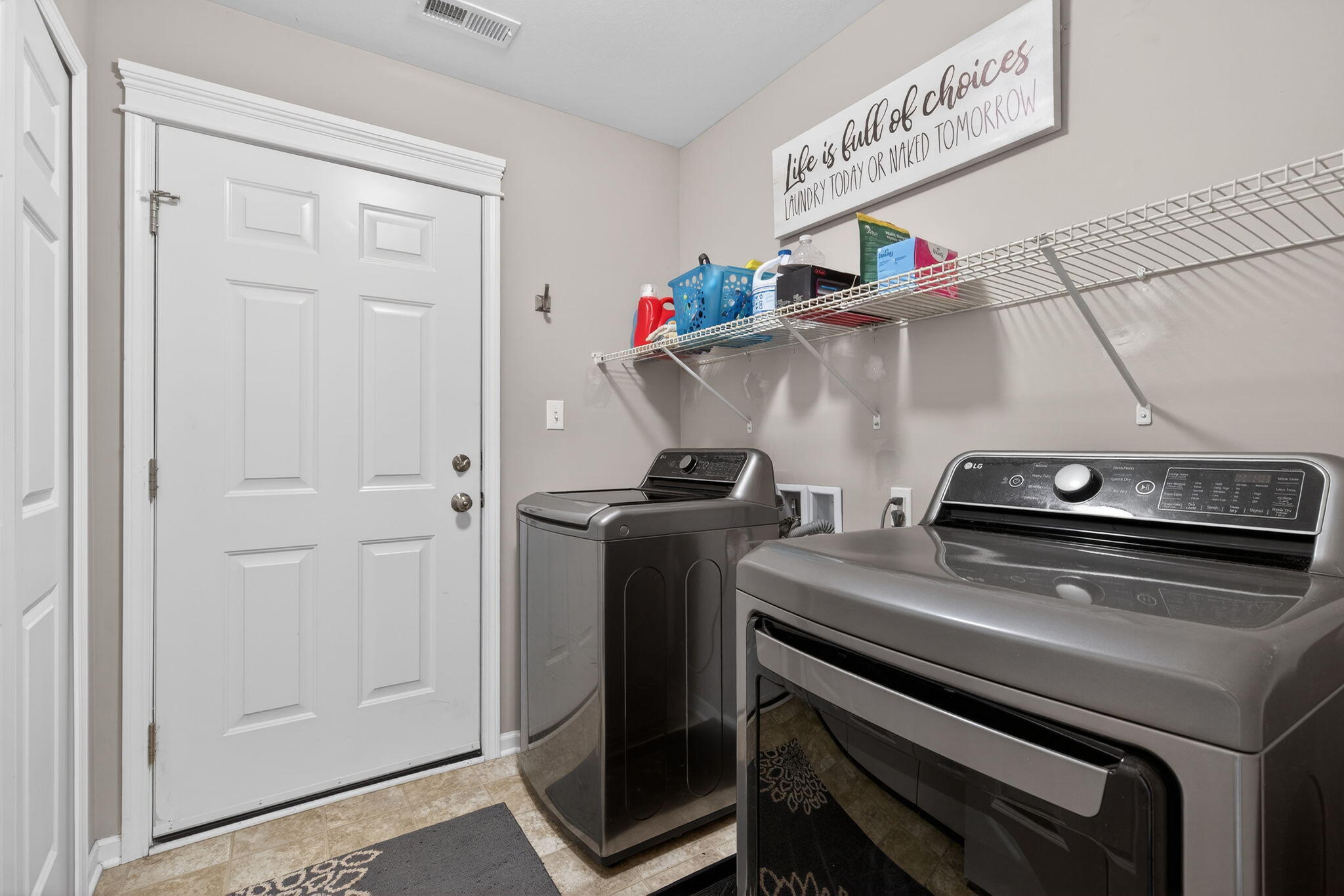2310 Hudson Road Valparaiso, IN 46385 - Photo 20 of 22 2048x1365