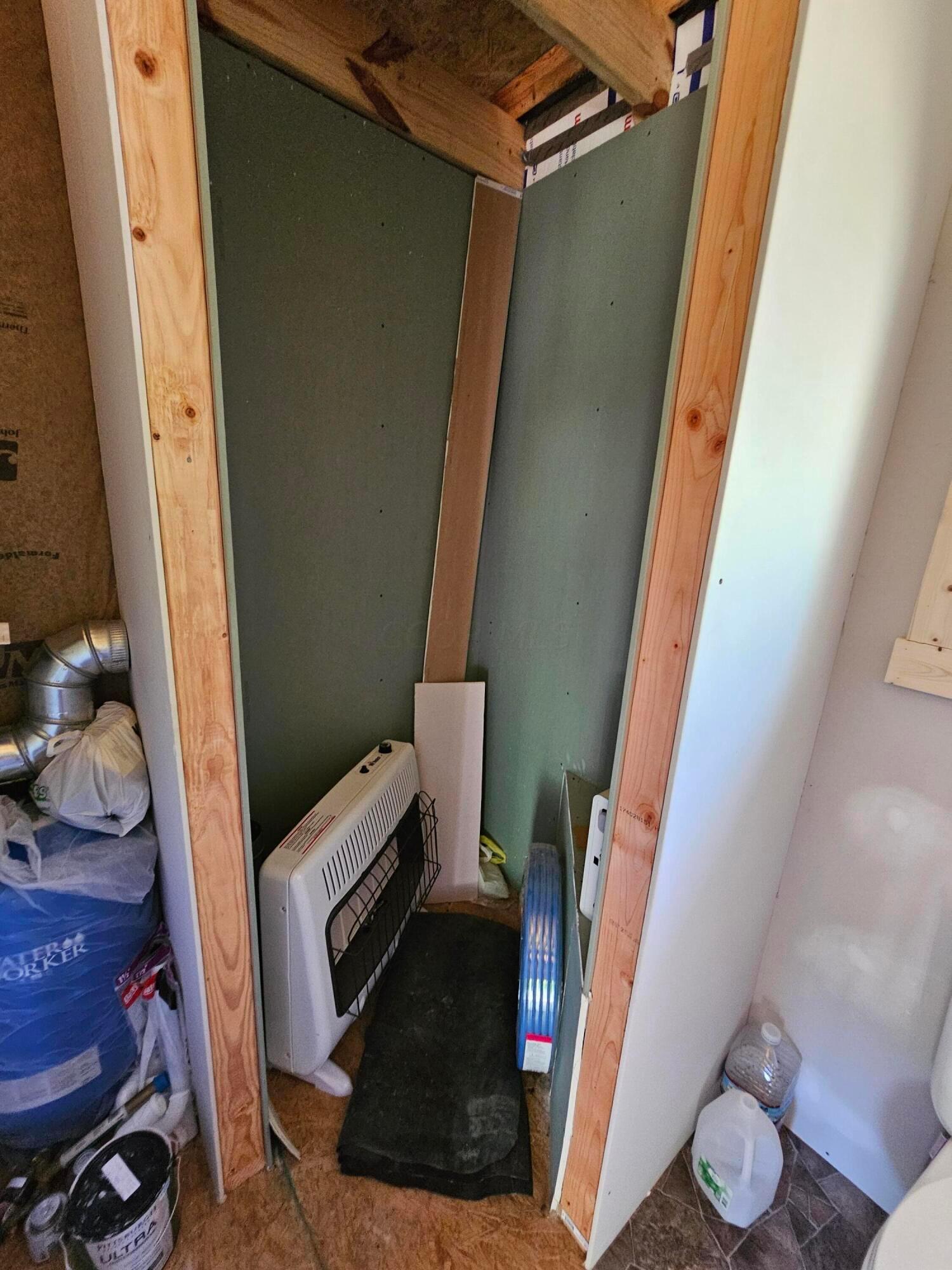 31660 Molehan Road Vinton, OH 45686 - Photo 21 of 37 Shower stall not complete