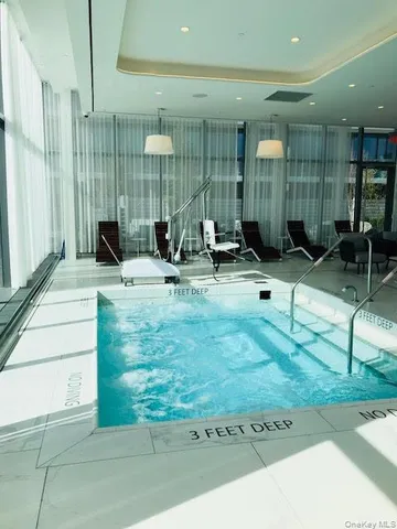 $1,080,000 | 131-01 40 Road, Unit 19A | Flushing