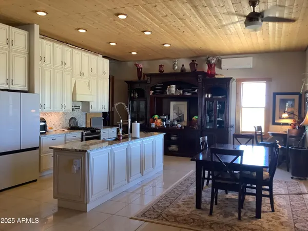 $410,000 | 24913 West Fresnal Wash, Willcox, AZ 85643