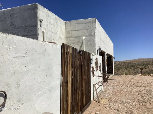 $410,000 | 24913 West Fresnal Wash, Willcox, AZ 85643
