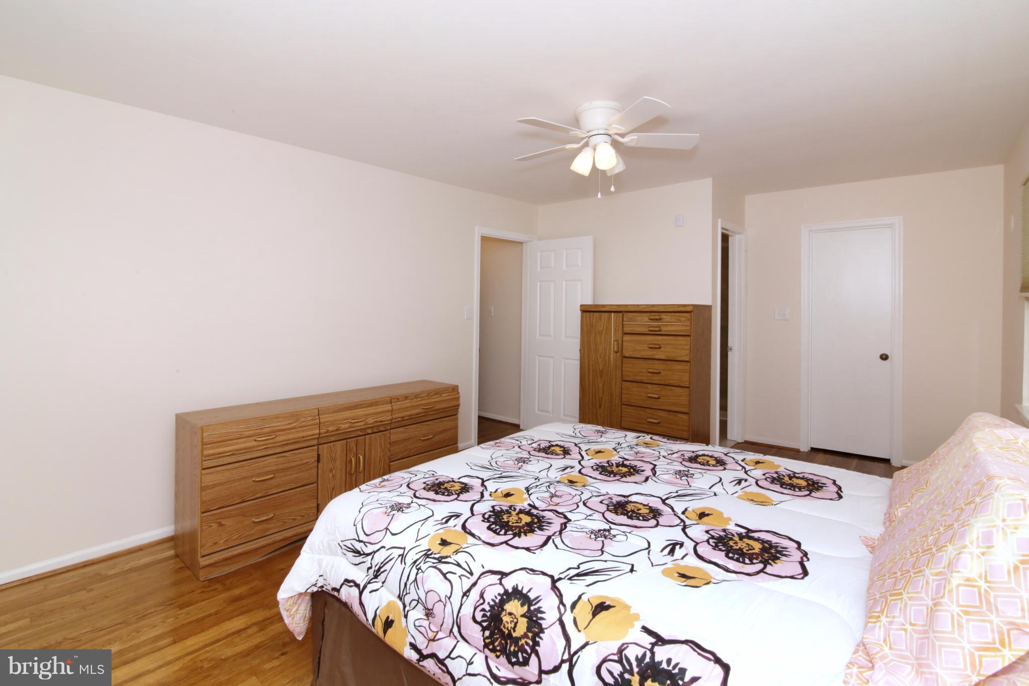 9304 Lancelot Road Fort Washington, MD 20744 - Photo 11 of 29 Bedroom (Master)