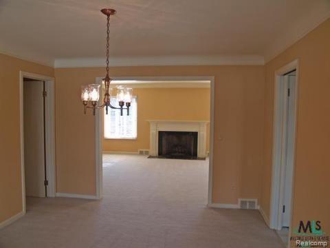 716 Trombley Road Grosse Pointe, MI 48230 - Photo 3 of 4 Dining Room