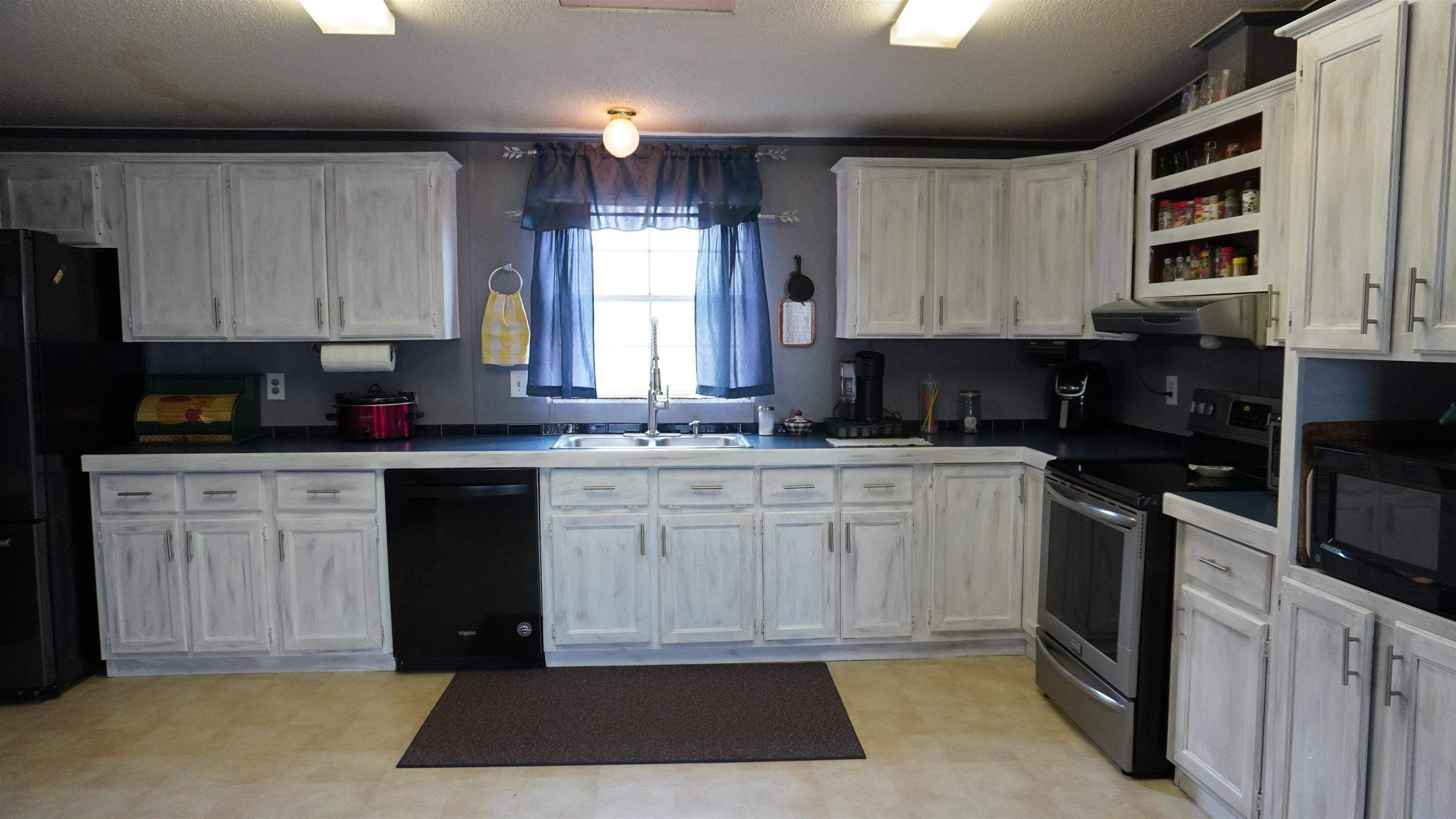 2811 Bishop Road Inman, SC 29349 - Photo 7 of 17