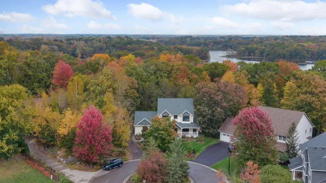 $725,000 | 3350 Staples Place, Stillwater, MN 55082