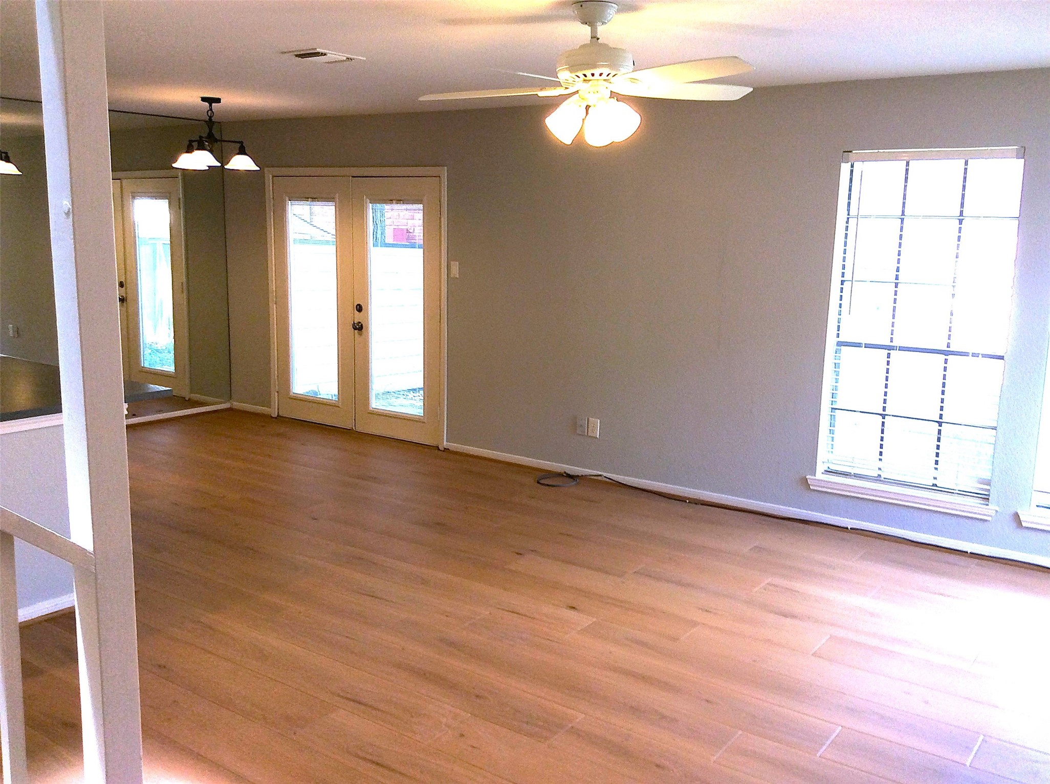 2211 South Kirkwood Road, Unit 22 Houston, TX 77077 - Photo 1 of 25 Living Room from Front Door