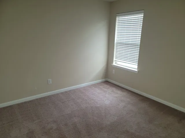 $2,400 | 17223 Pecos Park Lane, Humble, TX 77346